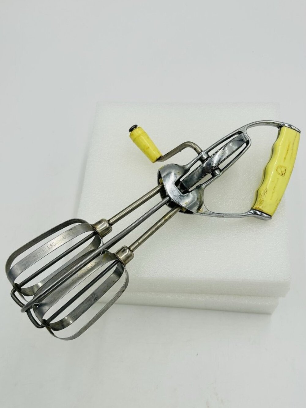 Turner & Seymour Yellow Handle 10.5" Egg Beater Hand Mixer Stainless Steel Vtg